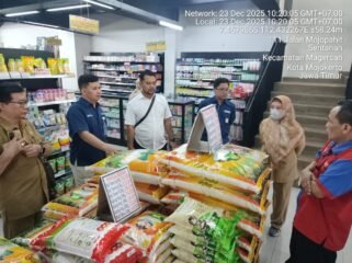 Pincab Perum Bulog Mojokerto saat sidak di Pasar Modern