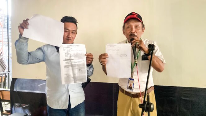 
					Dugaan Pemalsuan Surat Hibah Waris, Kades Temon Diadukan ke Polres Mojokerto