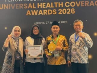 Bupati Mojokerto Didampingi Kepala Dinas Kesehatan Kabupaten Mojokerto 