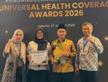 Bupati Mojokerto Didampingi Kepala Dinas Kesehatan Kabupaten Mojokerto 