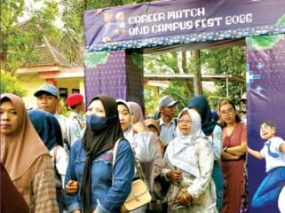 SMKN 1 Mojokerto Gelar Career Match & Campus Fest 2026: Cari Kerja atau Kuliah?

