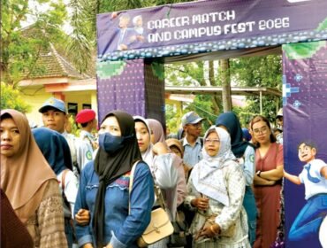 SMKN 1 Mojokerto Gelar Career Match & Campus Fest 2026: Cari Kerja atau Kuliah?

