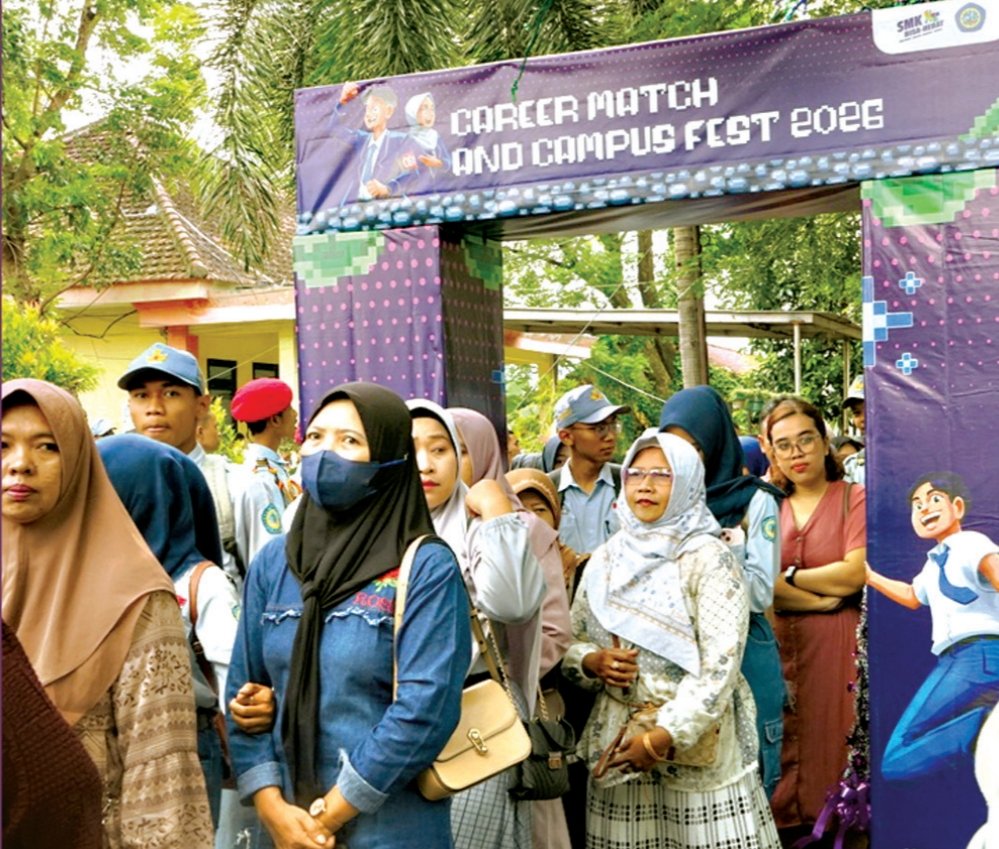 SMKN 1 Mojokerto Gelar Career Match & Campus Fest 2026: Cari Kerja atau Kuliah?