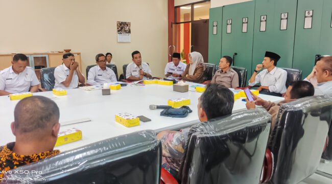 RDP TPA Randegan, Warga Kedundung Soroti Dampak Lingkungan hingga Kesehatan
