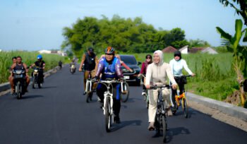 Tekan Konsumsi BBM, Ning Ita Hidupkan Kembali Gerakan “Jumat Gowes” untuk ASN