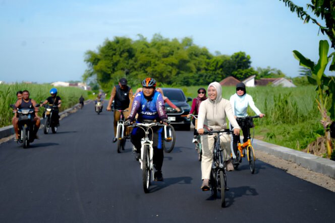 
					Tekan Konsumsi BBM, Ning Ita Hidupkan Kembali Gerakan “Jumat Gowes” untuk ASN