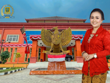 Dari Ruang Sidang ke Jakarta, Ery Purwanti Bawa Semangat Kartini dalam Aksi Nyata Bela Wong Cilik