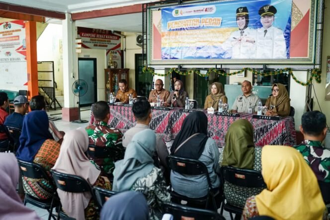 
					Ning Ita Minta Siskamling Tak Hanya Aktif Saat Lomba, Keamanan Lingkungan Tanggung Jawab Bersama